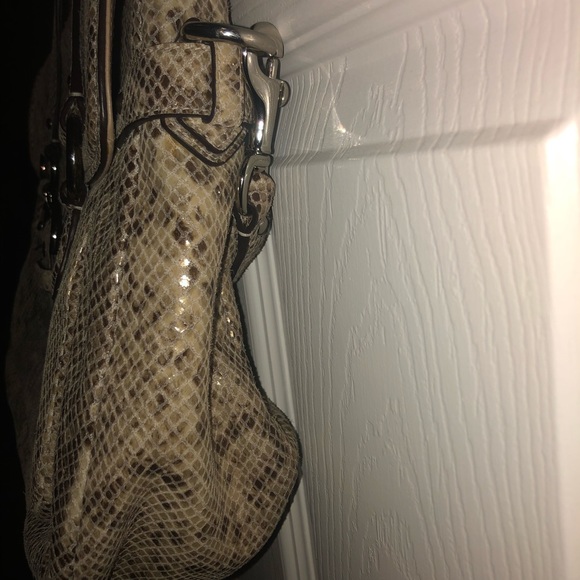 Natural snake/python coach satchel - Picture 2 of 4
